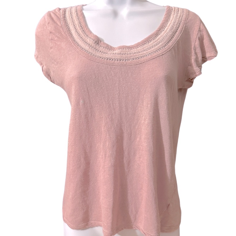 MErona TOP Short Sleeve Decorative Round Neck Dusty Pink Soft Comfy Womens SZ M